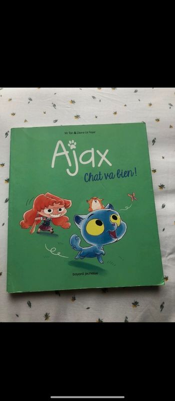 Livre Ajax de mortelle Adèle Chat va bien!