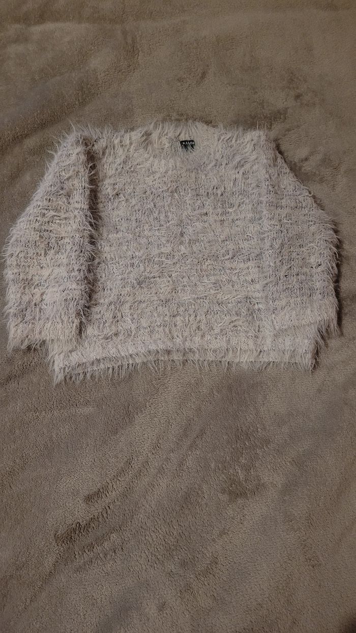 Pull poilu fille gris taille 3 ans Kiabi - photo numéro 2