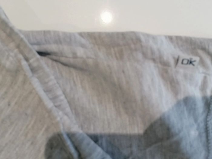 Thee shirt manches longues T 10 ans 👦🏻 - photo numéro 5