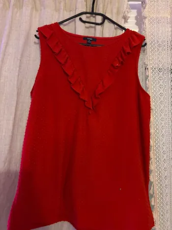 Haut rouge