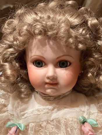 Poupée de collection Bébé Jumeau Heirloom dolls