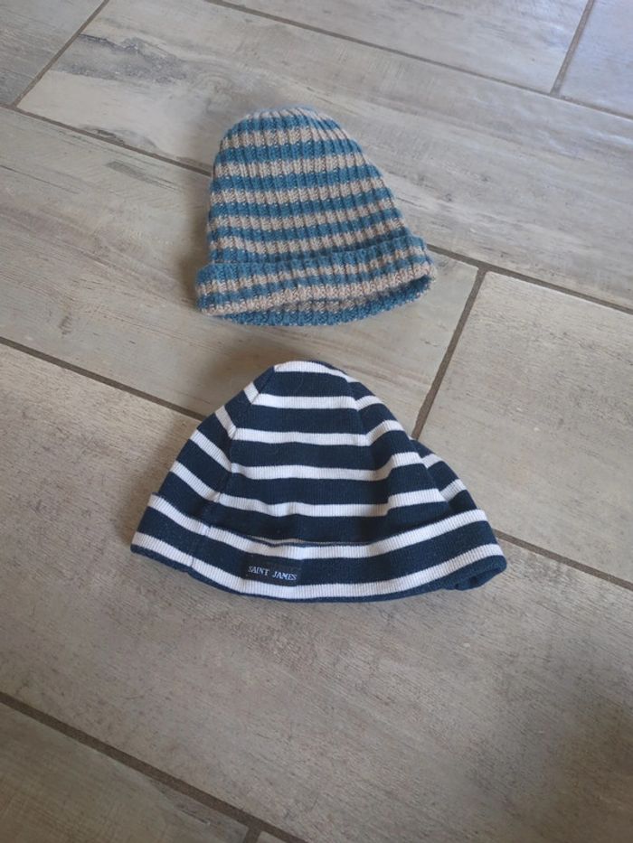 Lot bonnet bébé
