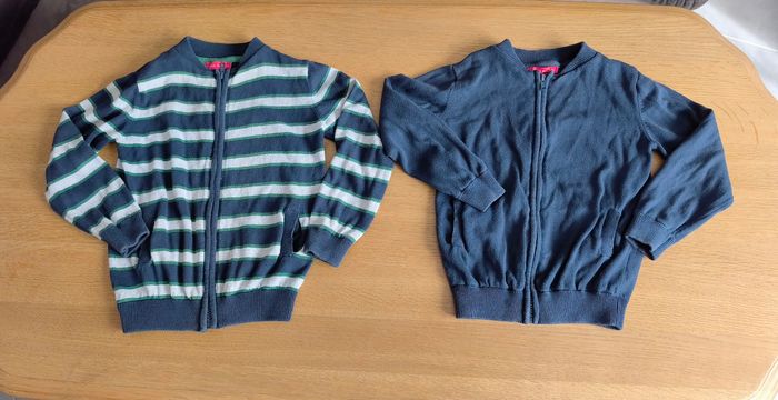 🦎 Lot de 2 gilets zippés avec poches - Tissaìa - 8 ans 🦎