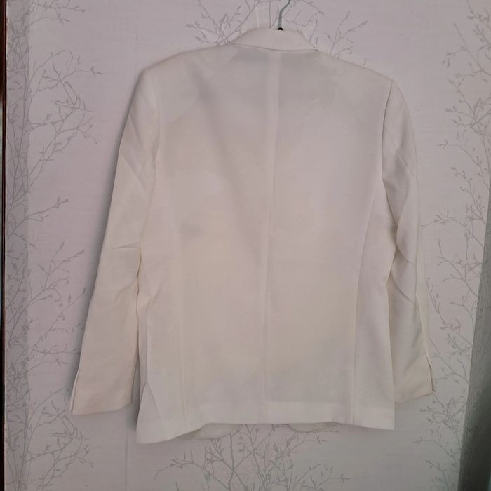 Costume blanc cassé - photo numéro 2