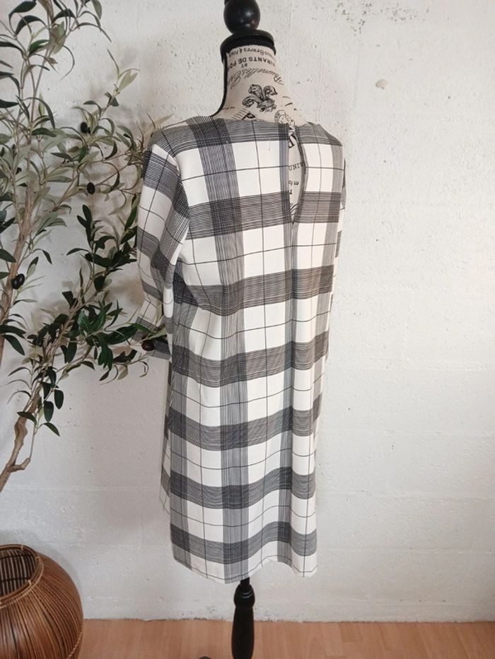 Robe à carreaux droite – Noir & blanc cassé – Taille M – - photo numéro 5