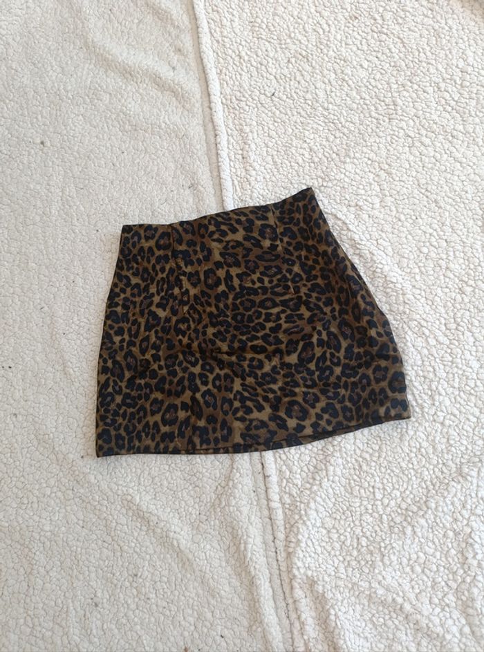 NEUF Mini jupe léopard Zara - taille S - imprimé fauve tendance vintage y2k