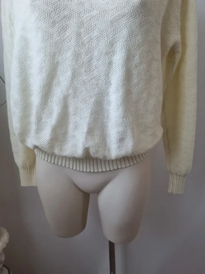 Pull tricoté jaune pâle vintage - photo numéro 20