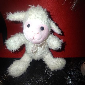 Peluche mouton