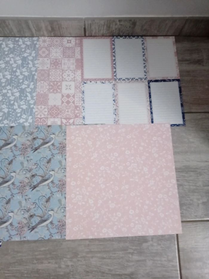 Lot de 7 feuilles scrapbooking rose bleu et beige - photo numéro 3