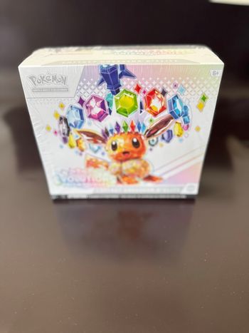 ETB Évolutions prismatiques EV8.5