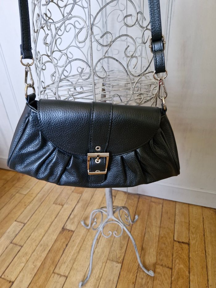 Sac pochette cuir - photo numéro 3