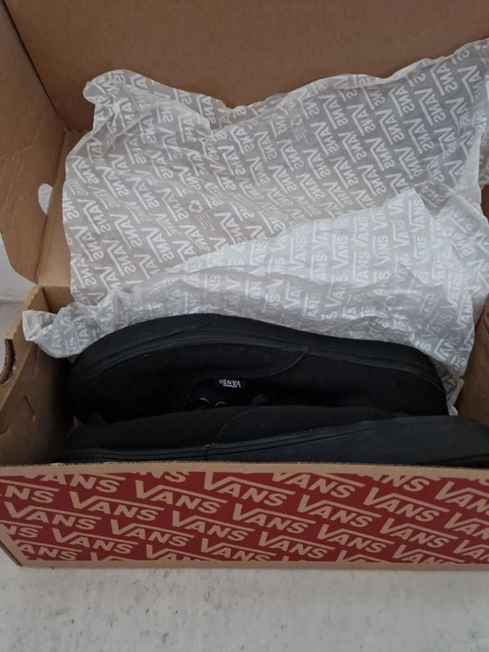Chaussure vans noir comme neuf - photo numéro 7