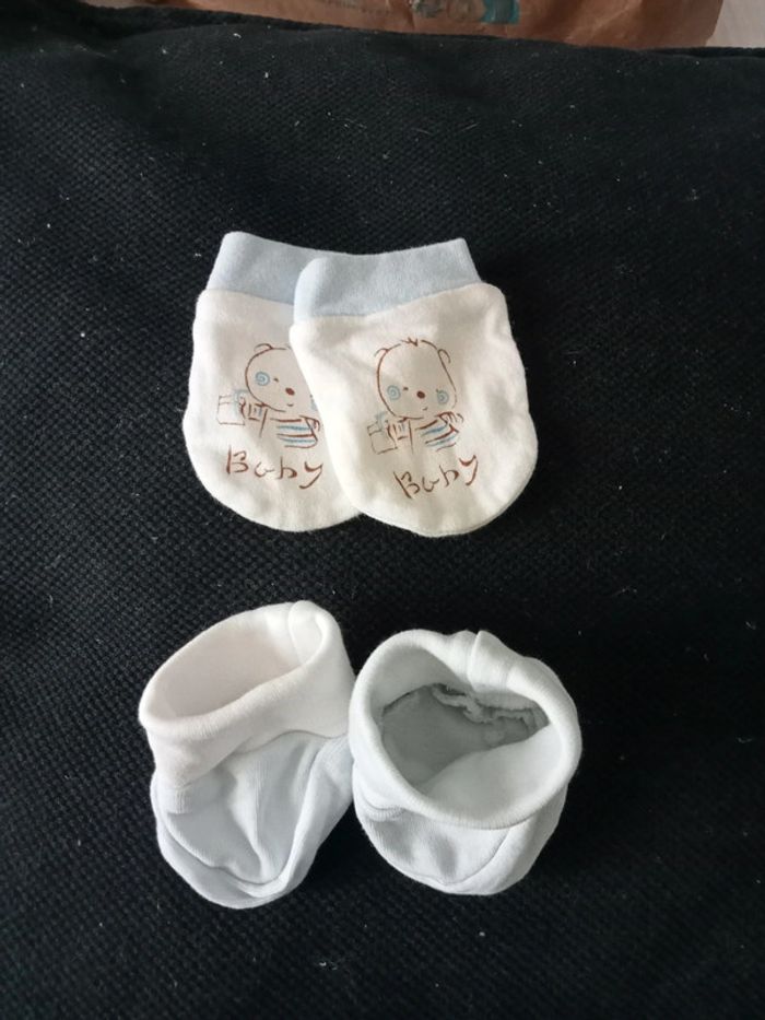 Moufles et chaussons