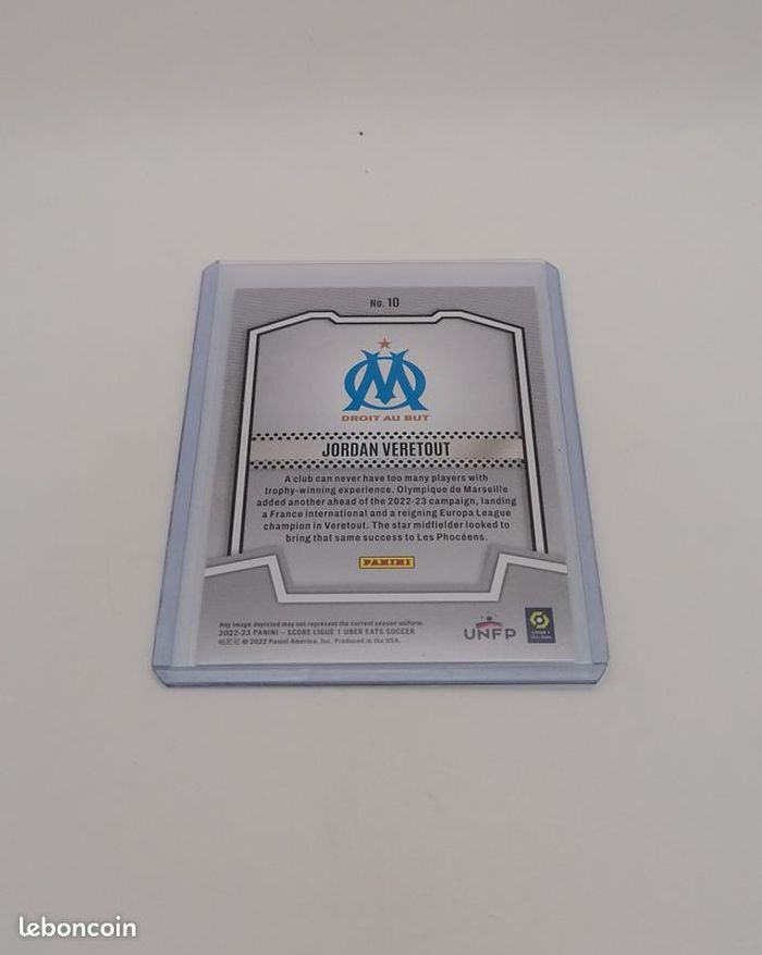 Carte Panini score Ligue 1 2022-23 Score Team Jordan Veretout n°10. - photo numéro 3