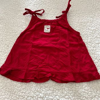 Haut rouge