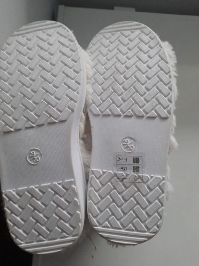 chaussons - photo numéro 2