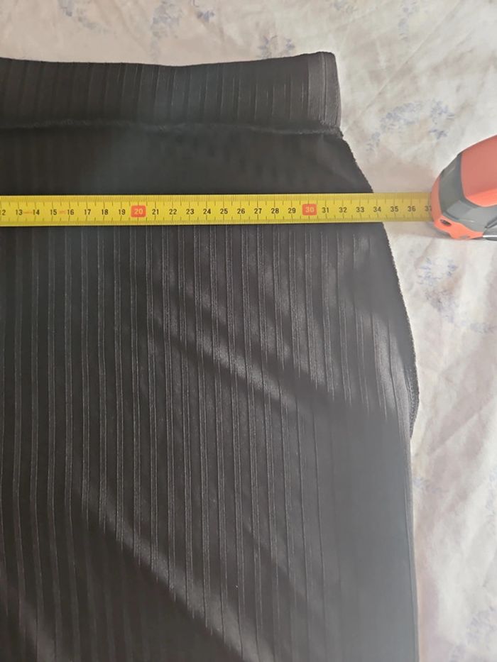 Jupe droite en fente - photo numéro 10