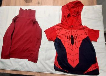 lot de 7 pièces gilet, chemises et tee-shirts 6 ans