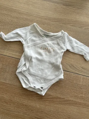 Body 1 mois