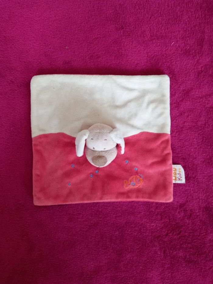 Doudou Chien carré DouKidou