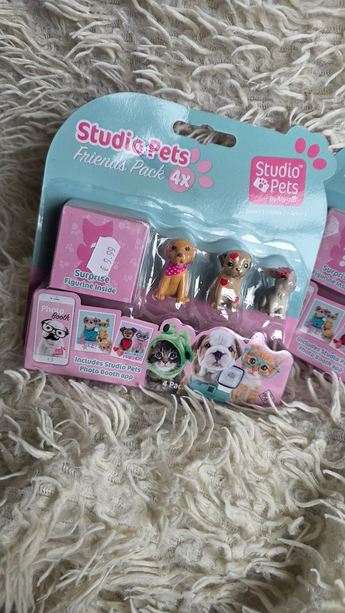 Jouet - figurine chien studio pets pack x4 ( lot de 2 ) - photo numéro 2