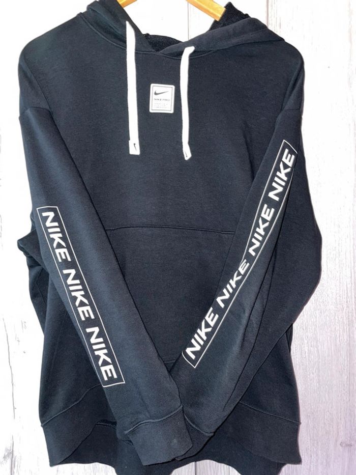 Sweat-shirt à capuche - photo numéro 3