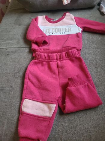 Ensemble jogging chaud