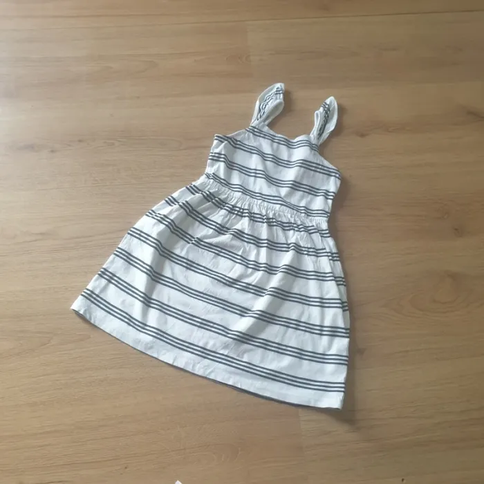 🩷 Robe 6 ans Kiabi #emyfleury_6ansfille - photo numéro 2