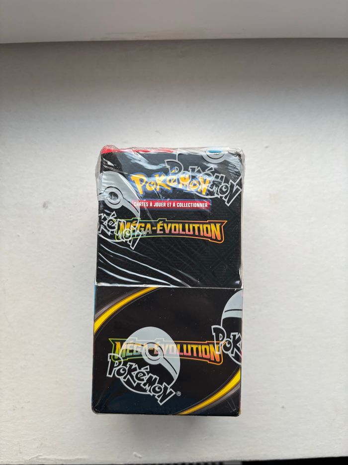 Demi display me01 mega évolution