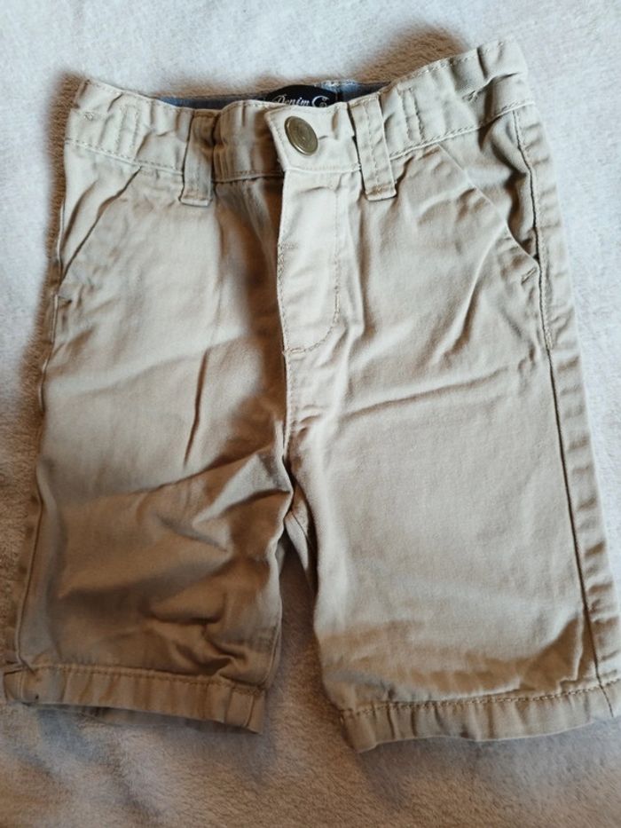 Short beige Denim Co taille 2 ans