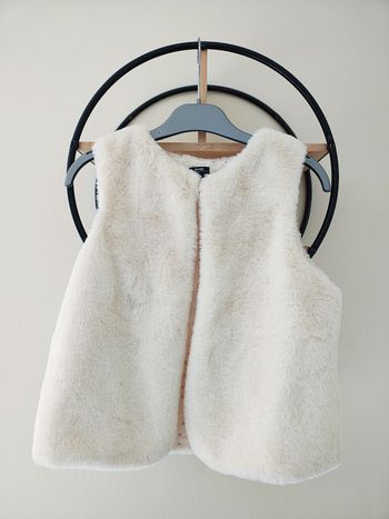 10 ans gilet sans manche Kiabi