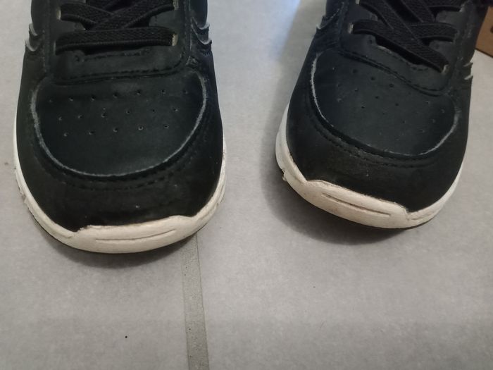 Basket umbro taille 24 - photo numéro 3