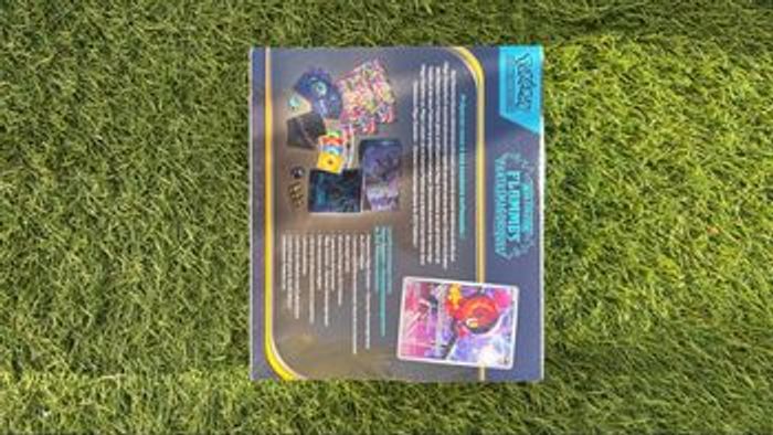 Coffret Pokemon dresseur d’élite etb méga évolution me02 flammes fantasmagoriques - photo numéro 3