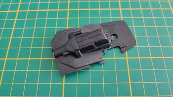 Cache moteur pièce miniature Solido Ford V8 1936 citerne California oïl 1/19 1/19e 1/19ème #C65