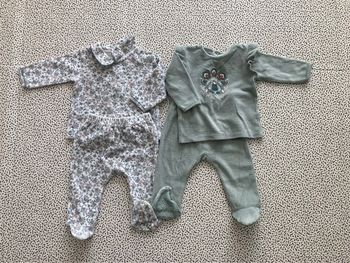 Lit 2 pyjamas vertbaudet 9 mois