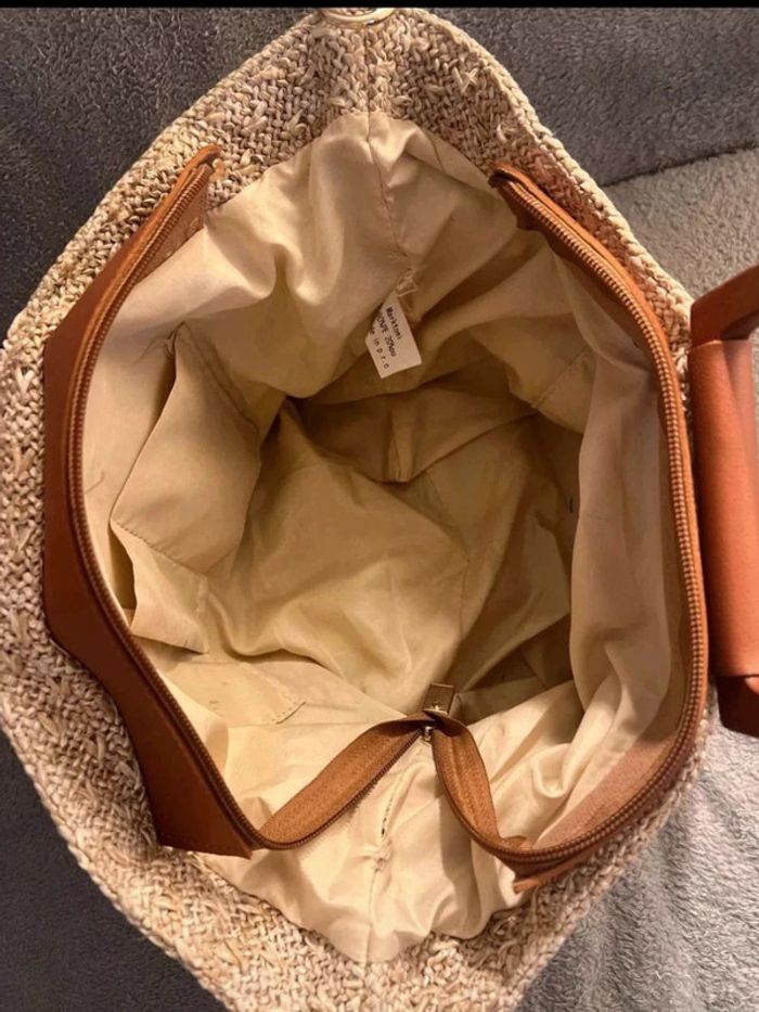 Très jolie petit sac à main - photo numéro 4