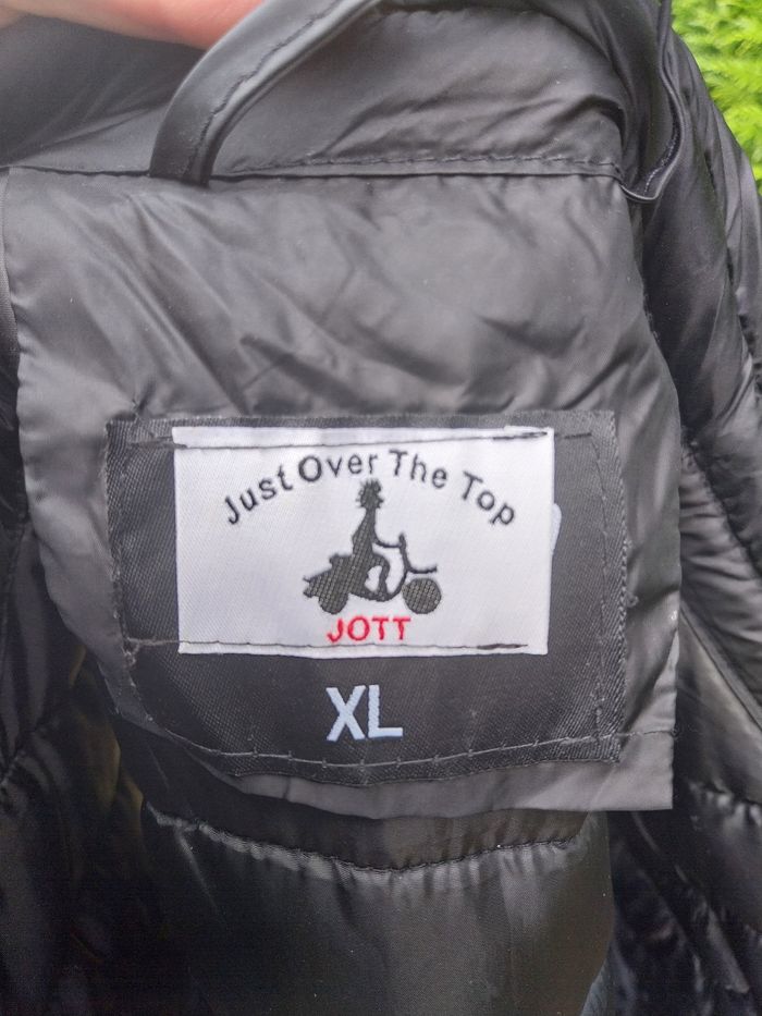 Doudoune veste sans manches - photo numéro 8