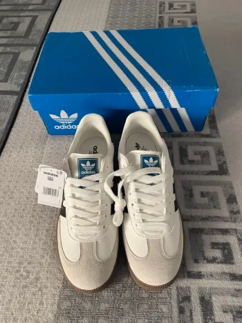 Adidas Samba OG neuves avec étiquettes et boîte – Taille 41