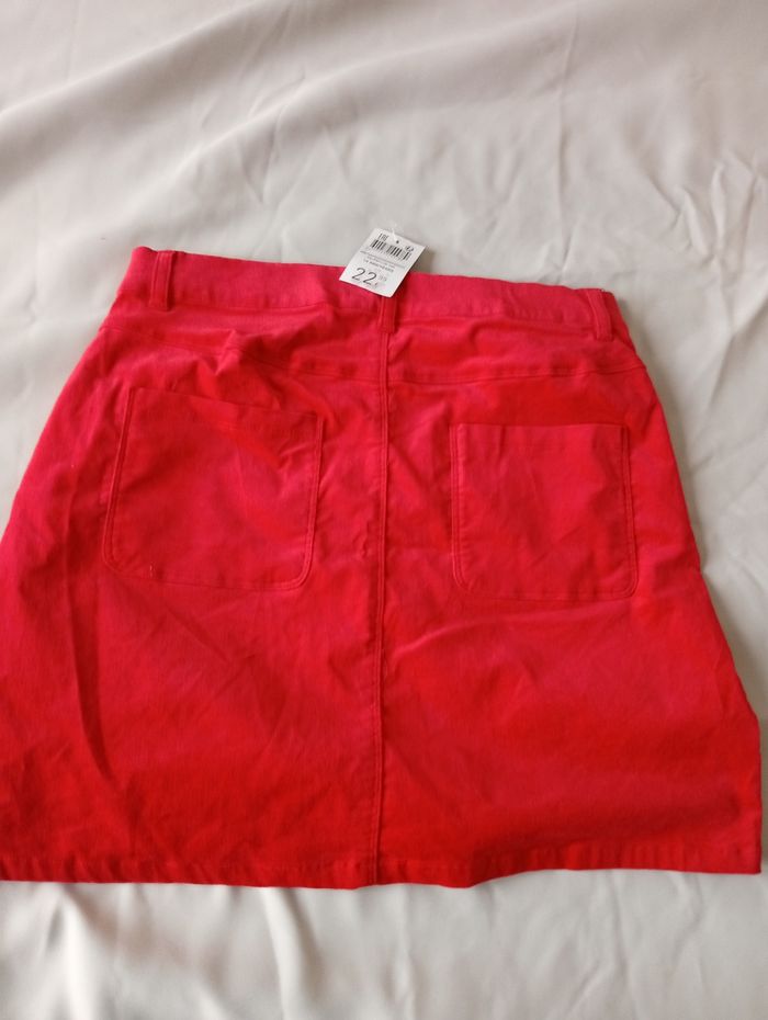 Jupe velours Okaïdi neuf - photo numéro 3