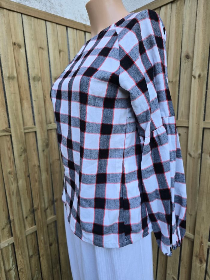 Tunique brodée taille 36 très bon état - photo numéro 3
