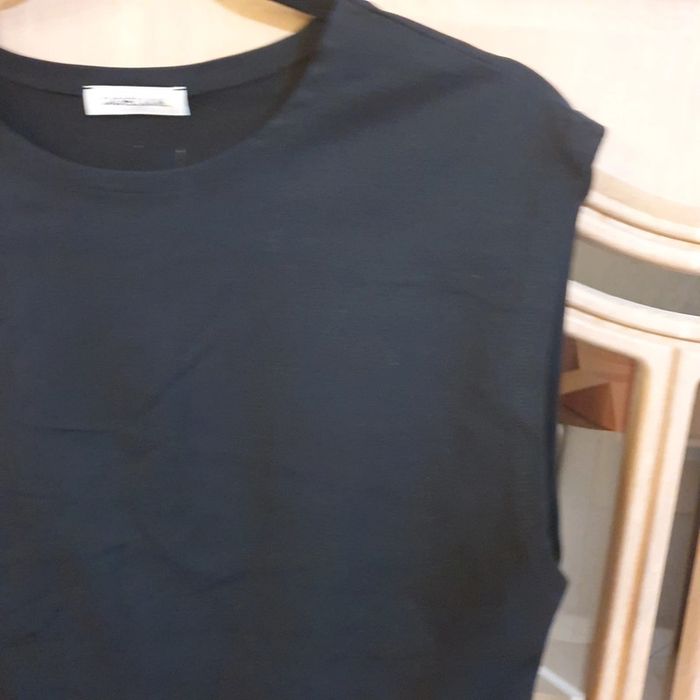 Joli haut noir sans manche taille XL Cache-cache - photo numéro 4