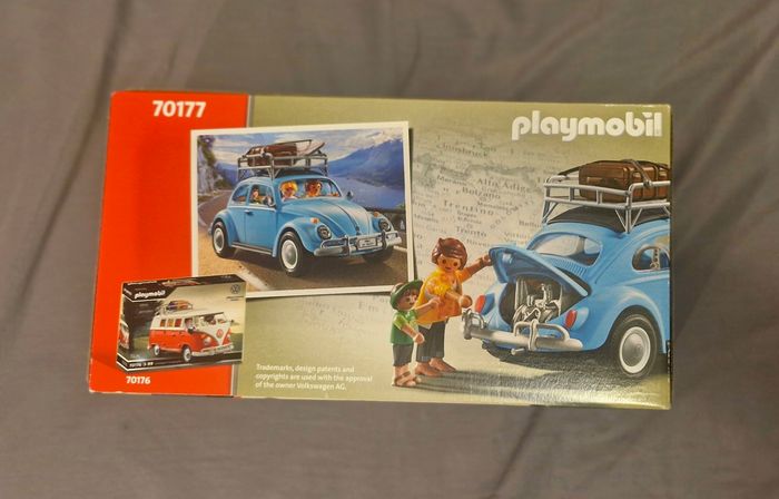 Playmobil 70177 Volkswagen Coccinelle - Volkswagen - avec Trois Personnages et l'automobile - Voiture légendaire VW Version 1963 avec sa galerie de Toit et Son Look indémodable - photo numéro 2