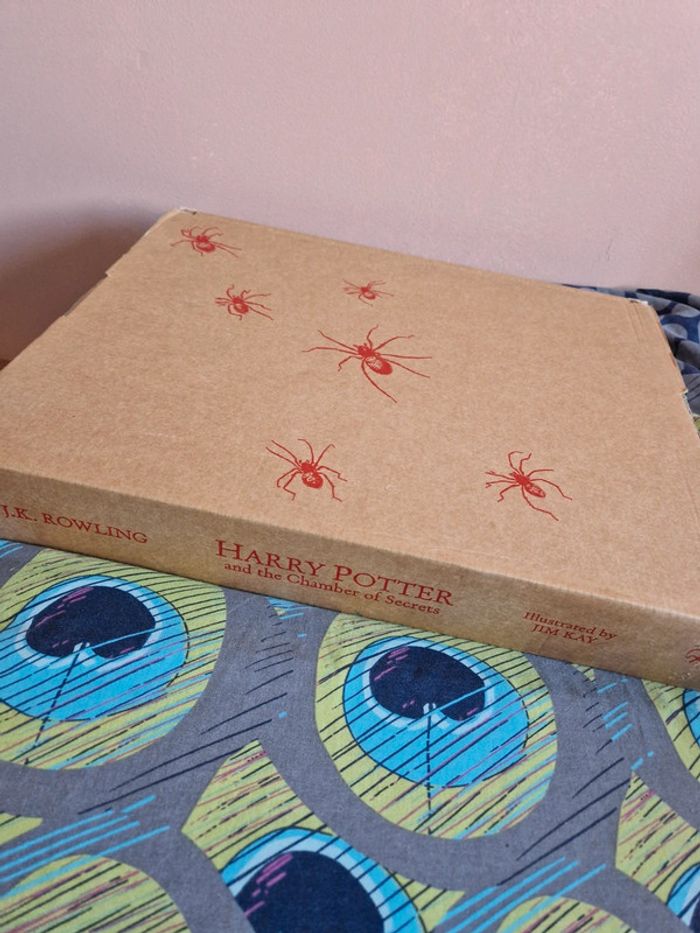 Livre harry potter Tome 2 édition deluxe illustrée anglais Jim kay - photo numéro 4