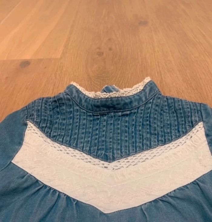 Blouse ikks 4 ans neuve - photo numéro 2
