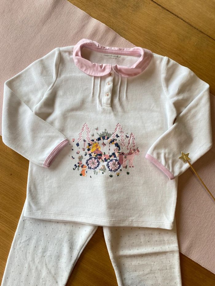 Pyjama motif carrosse 4 ans - photo numéro 2