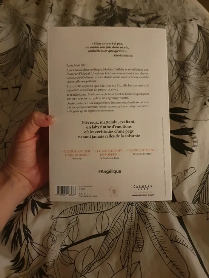 Livre Angélique Guillaume Musso - photo numéro 3