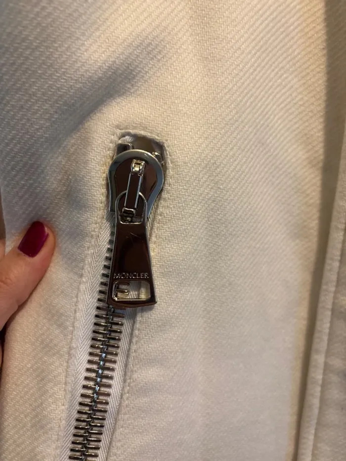 Doudoune Moncler - photo numéro 2
