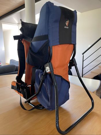 Porte bébé de randonnée Deuter PAS d’ENVOI