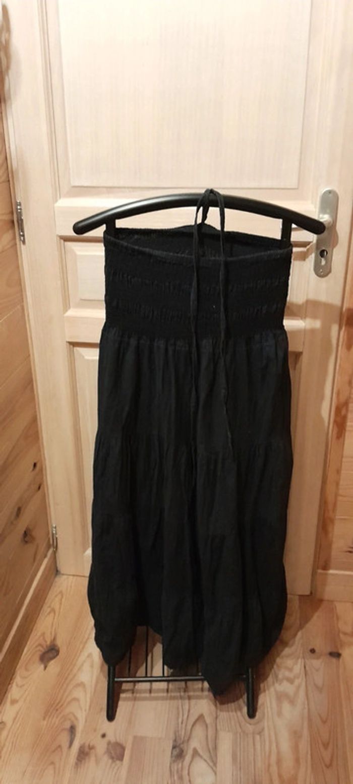 Robe longue noire - photo numéro 3