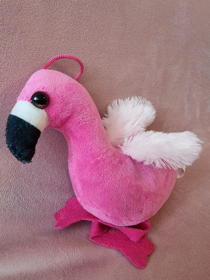 Doudou peluche flamant rose à suspendre - photo numéro 7